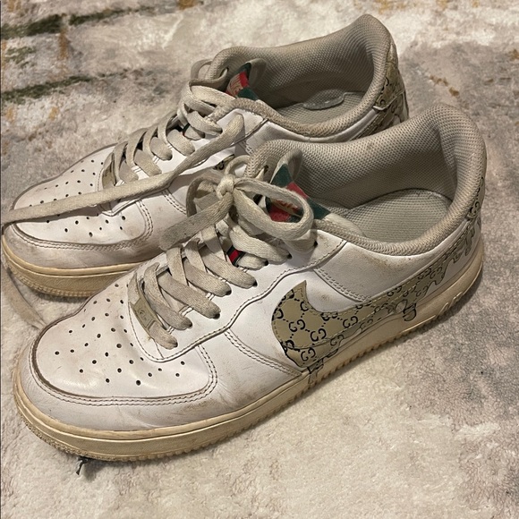 CUSTOM NIKE Air Force 1 Gucci inspired vintage look Logo Sneakers - Picture 1 of 6